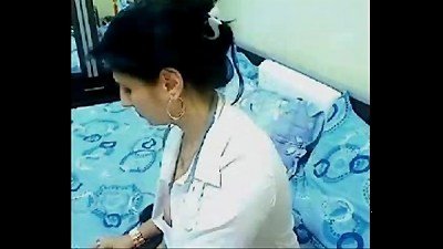 Home  alone bhabhi on webcam talk