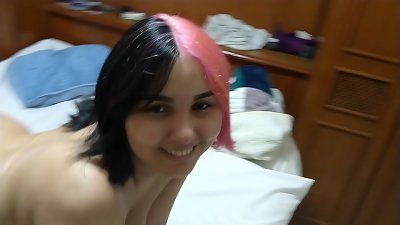 I'm a young, knocked up chick and a gigantic fan of Belle Belinha.